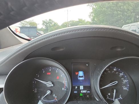 Used 2022 Toyota C-HR Nightshade FWD image 13