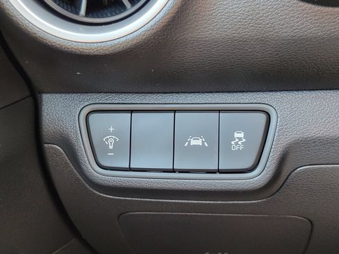 Used 2021 Kia Forte LXS FWD image 13