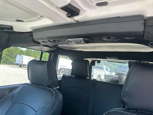 Used 2017 Jeep Wrangler Unlimited Sport w/ Quick Order Package 24S AWD/4WD image 9