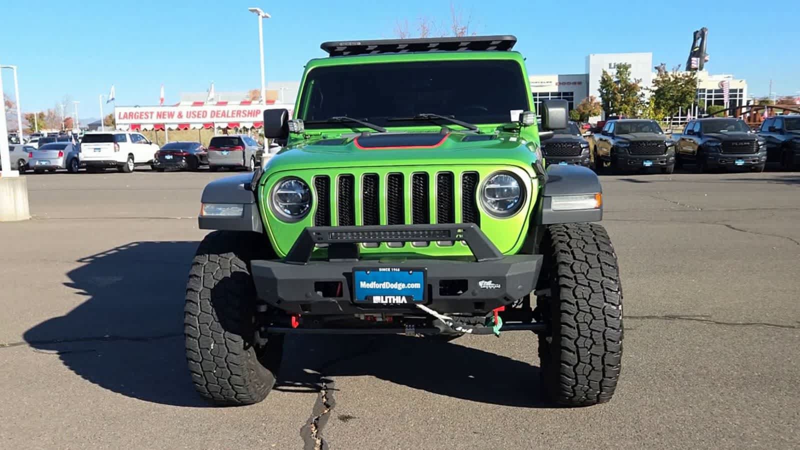 Used 2018 Jeep Wrangler Unlimited Rubicon AWD/4WD image 3