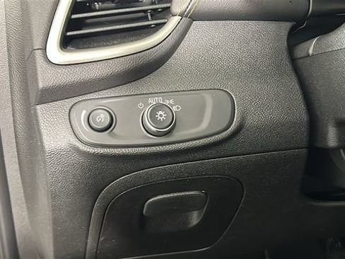 Used 2017 Chevrolet Trax LS FWD image 20