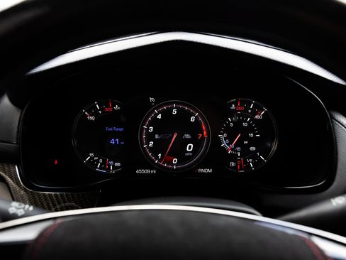 Used 2019 Cadillac CTS V w/ Carbon Fiber Package RWD image 8