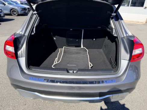 Used 2019 Mercedes-Benz GLA 250 4MATIC image 14