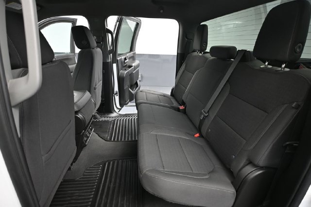 Used 2023 Chevrolet Silverado 3500 LT w/ Convenience Package AWD/4WD image 28