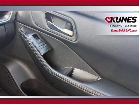 Used 2025 Nissan Rogue SV AWD/4WD image 36