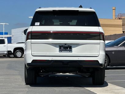 New 2026 Lincoln Navigator Reserve