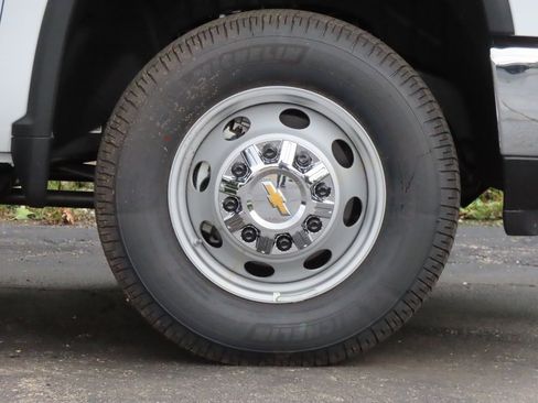 New 2025 Chevrolet Silverado 3500 W/T w/ WT Convenience Package image 15