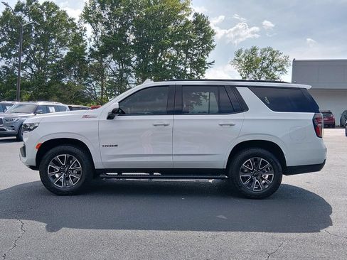 Used 2024 Chevrolet Tahoe Z71 w/ Luxury Package AWD/4WD image 7