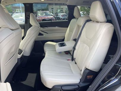 Used 2025 INFINITI QX60 Sensory