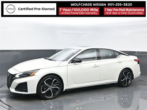 Certified 2023 Nissan Altima 2.5 SR w/ SR Premium Package image 2