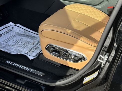 New 2025 Jeep Grand Cherokee L Summit w/ Obsidian Package image 13