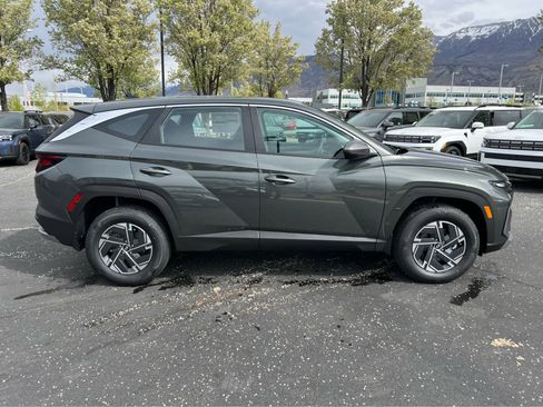 New 2026 Hyundai Tucson Blue SE AWD/4WD image 6