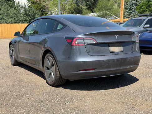 Used 2021 Tesla Model 3 Standard Range Plus RWD image 3