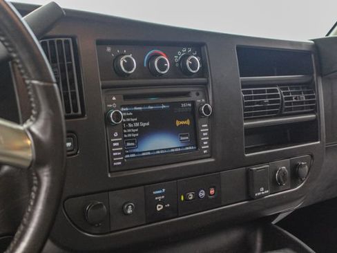 Used 2019 Chevrolet Express 3500 w/ Driver Convenience Package RWD image 28