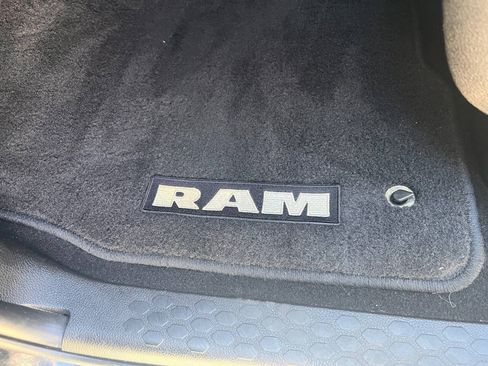 Used 2018 RAM 1500 Big Horn AWD/4WD image 28
