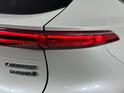 Used 2022 Toyota Venza Limited AWD/4WD image 33