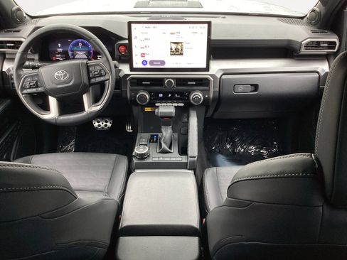 Used 2025 Toyota 4Runner TRD Sport Premium AWD/4WD image 4