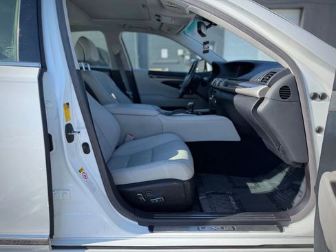 Used 2013 Lexus LS 460 LS 460 Sedan 4D image 28