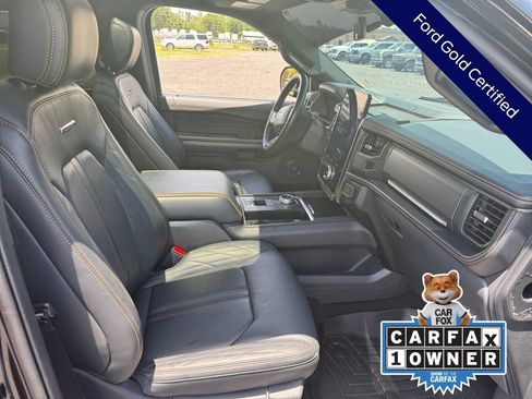 Certified 2024 Ford Expedition Platinum RWD image 39