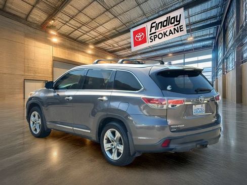 Used 2015 Toyota Highlander Limited Platinum AWD/4WD image 6
