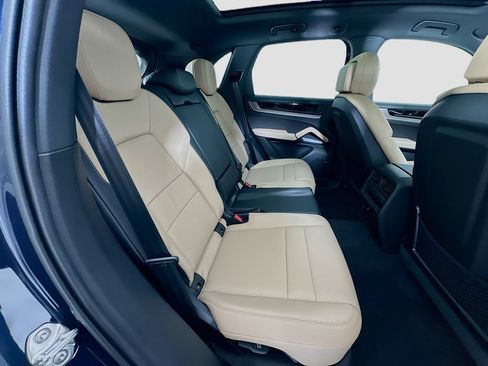 New 2026 Porsche Cayenne S AWD/4WD image 29