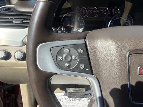 Used 2020 GMC Yukon SLT w/ Open Road Package image 15