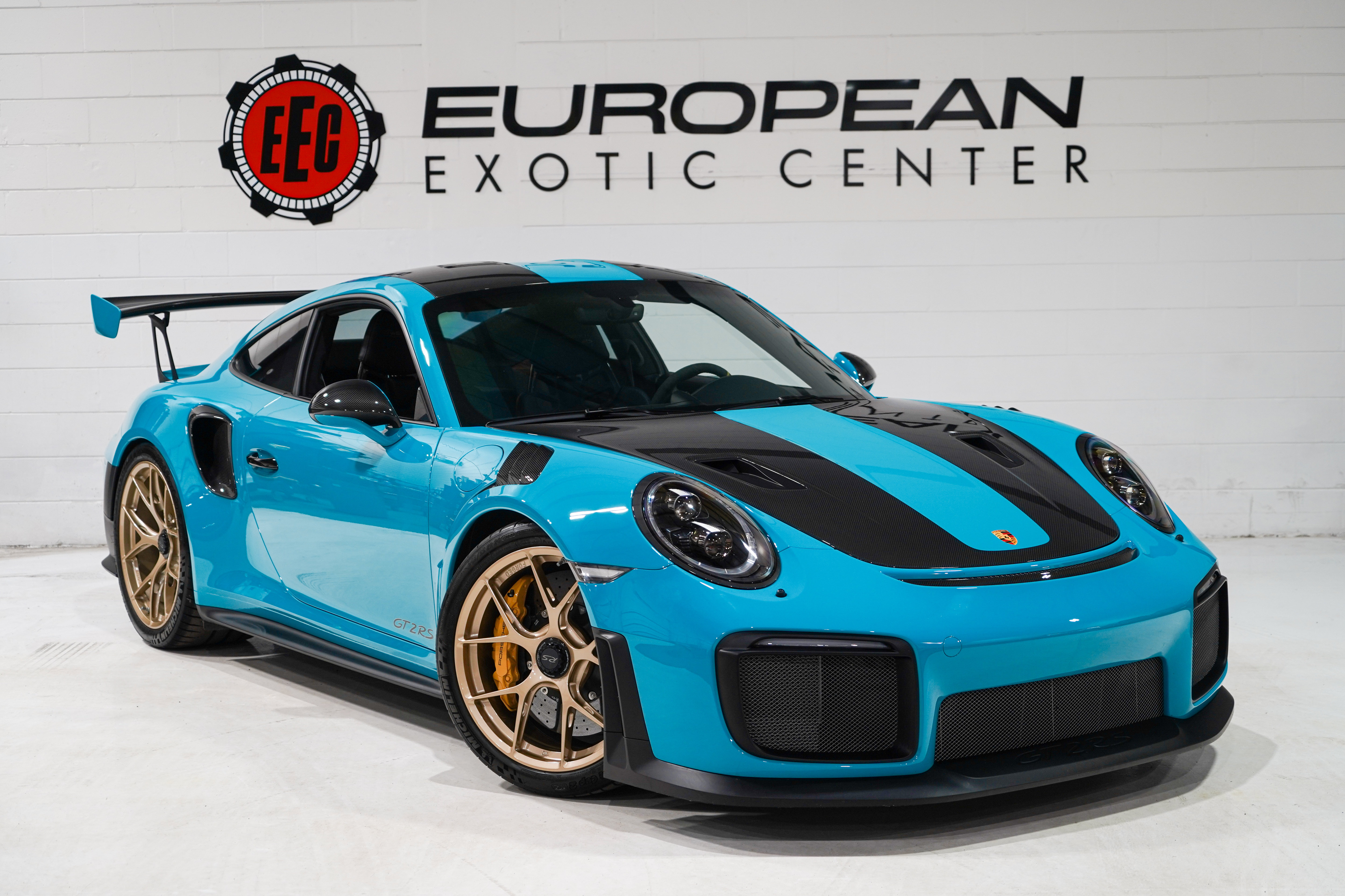 Used 2018 Porsche 911 GT2 RS RWD image 1