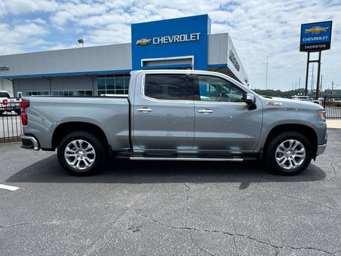 Used 2026 Chevrolet Silverado 1500 LTZ w/ LTZ Premium Package AWD/4WD image 5