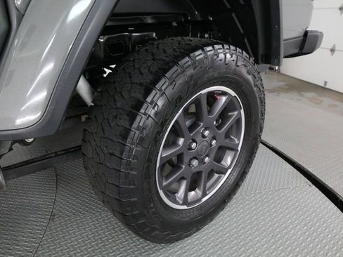 Used 2021 Jeep Gladiator Overland AWD/4WD image 56