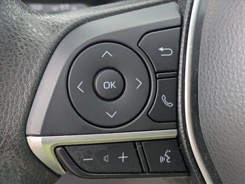 Used 2023 Toyota Camry LE FWD image 10