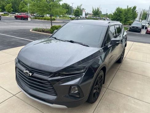 Used 2022 Chevrolet Blazer LT w/ Sound & Technology Package AWD/4WD image 3