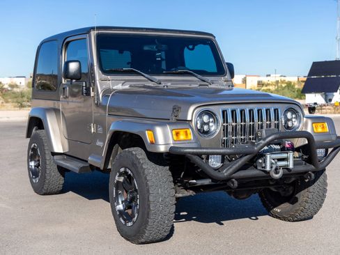Used 2003 Jeep Wrangler Sahara image 6