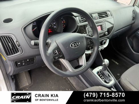 Used 2017 Kia Rio LX w/ Power Package image 9