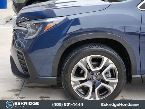Used 2024 Subaru Ascent Limited AWD/4WD image 8