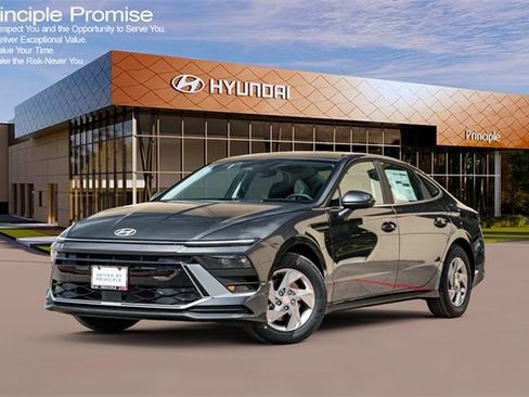 New 2025 Hyundai Sonata SE image 1