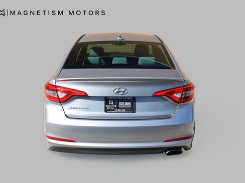 Used 2015 Hyundai Sonata SE w/ Option Group 09 image 7