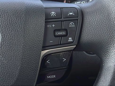 Used 2025 Toyota Camry LE w/ Convenience Package FWD image 18