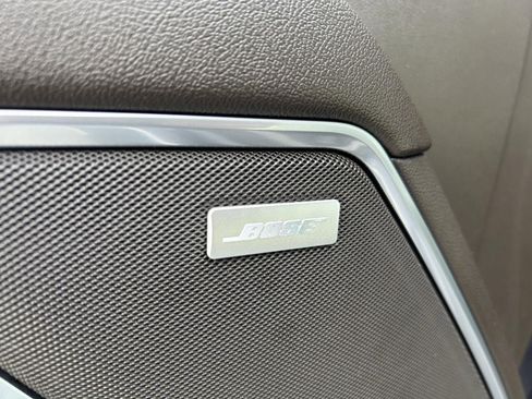 Used 2022 Chevrolet Silverado 1500 LTZ w/ LTZ Convenience Package II image 21