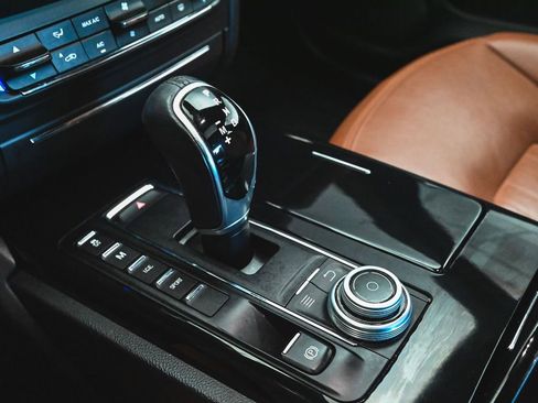 Used 2017 Maserati Ghibli S Q4 AWD/4WD image 24