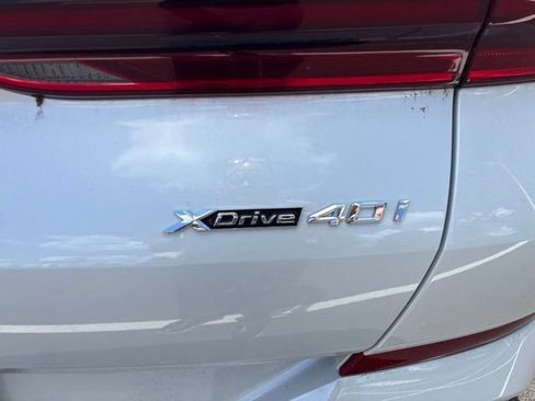 Used 2024 BMW X6 xDrive40i w/ Premium Package AWD/4WD image 9