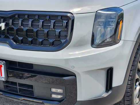 Used 2024 Kia Telluride SX Prestige X-Pro AWD/4WD image 8