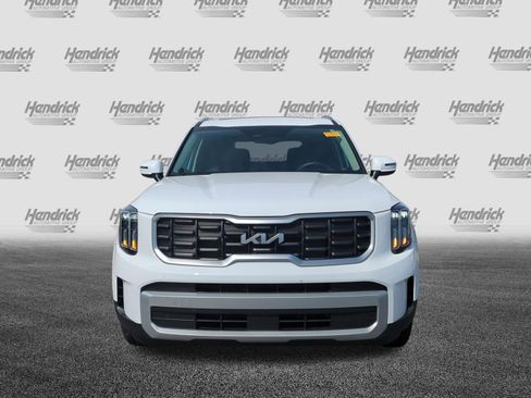 Used 2025 Kia Telluride S image 3