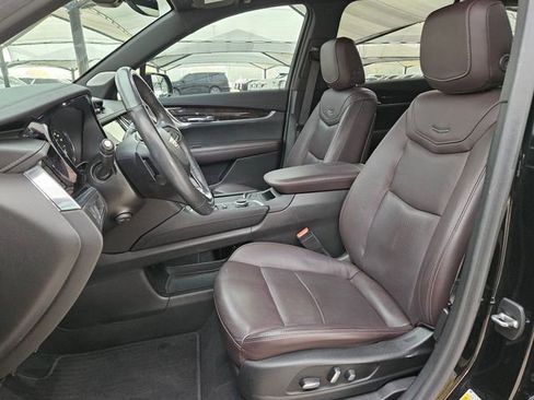 Used 2020 Cadillac XT6 Premium Luxury image 23