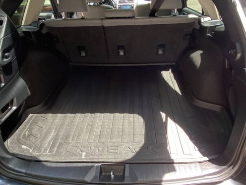 Used 2019 Subaru Outback 2.5i Limited AWD/4WD image 49