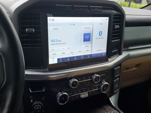 Used 2022 Ford F150 Lariat image 27