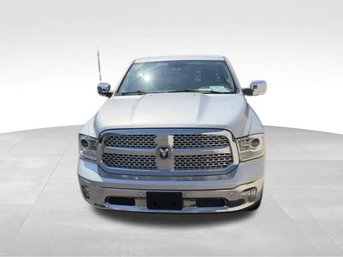 Used 2017 RAM 1500 Laramie w/ Convenience Group AWD/4WD image 37