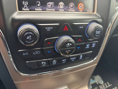 Used 2016 Jeep Grand Cherokee Limited 75th Anniversary AWD/4WD image 53