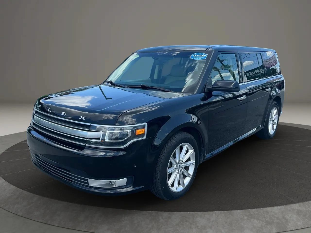 Used 2019 Ford Flex Limited w/ Equipment Group 301A FWD image 3