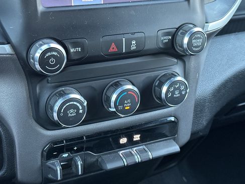 Certified 2022 RAM 2500 Big Horn image 16