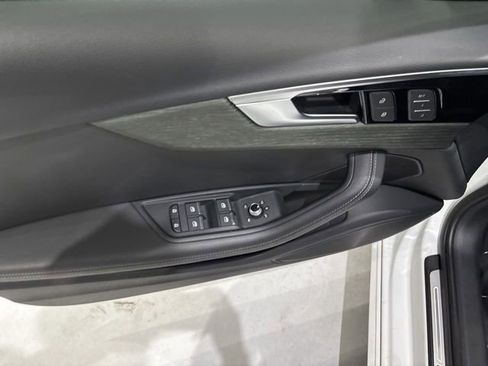 Used 2023 Audi A4 2.0T Premium Plus image 11